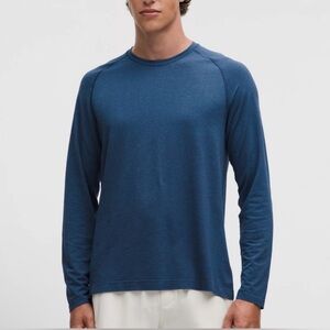 Lululemon Men's Navy Blue Metal Vent Tech Long Sleeve Shirt